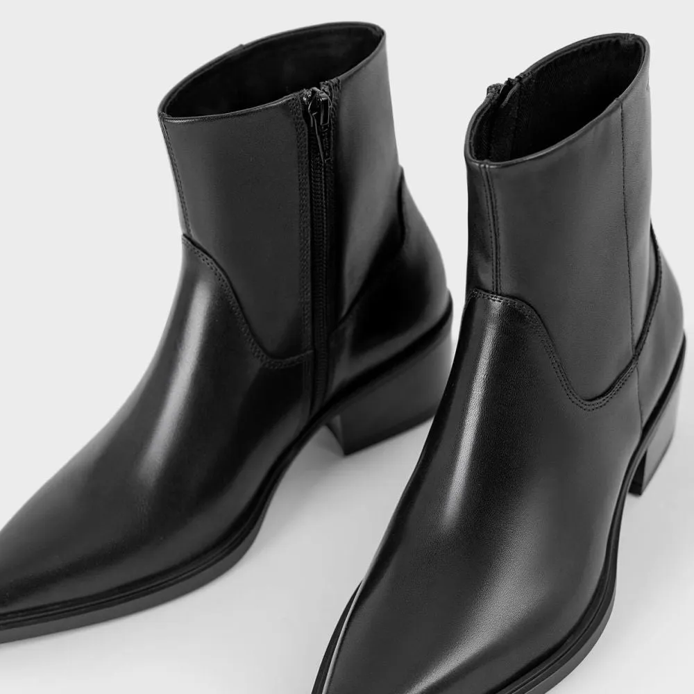 Shock Absorbing Rough Terrain Vagabond Women's Kelsey Boots in Black Leather Mid Ankle