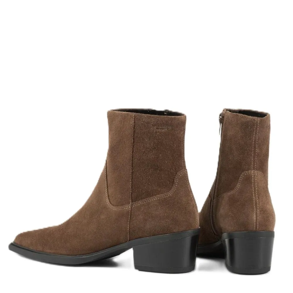 Vagabond Women's Kelsey Boots in Brown Suede Reinforced Motion sole