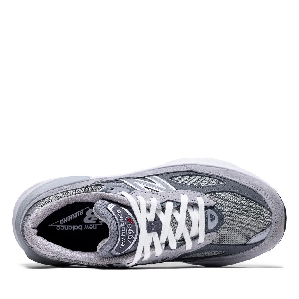 muddy terrain HighTop Women's New Balance Made in USA 990v6 - Grey